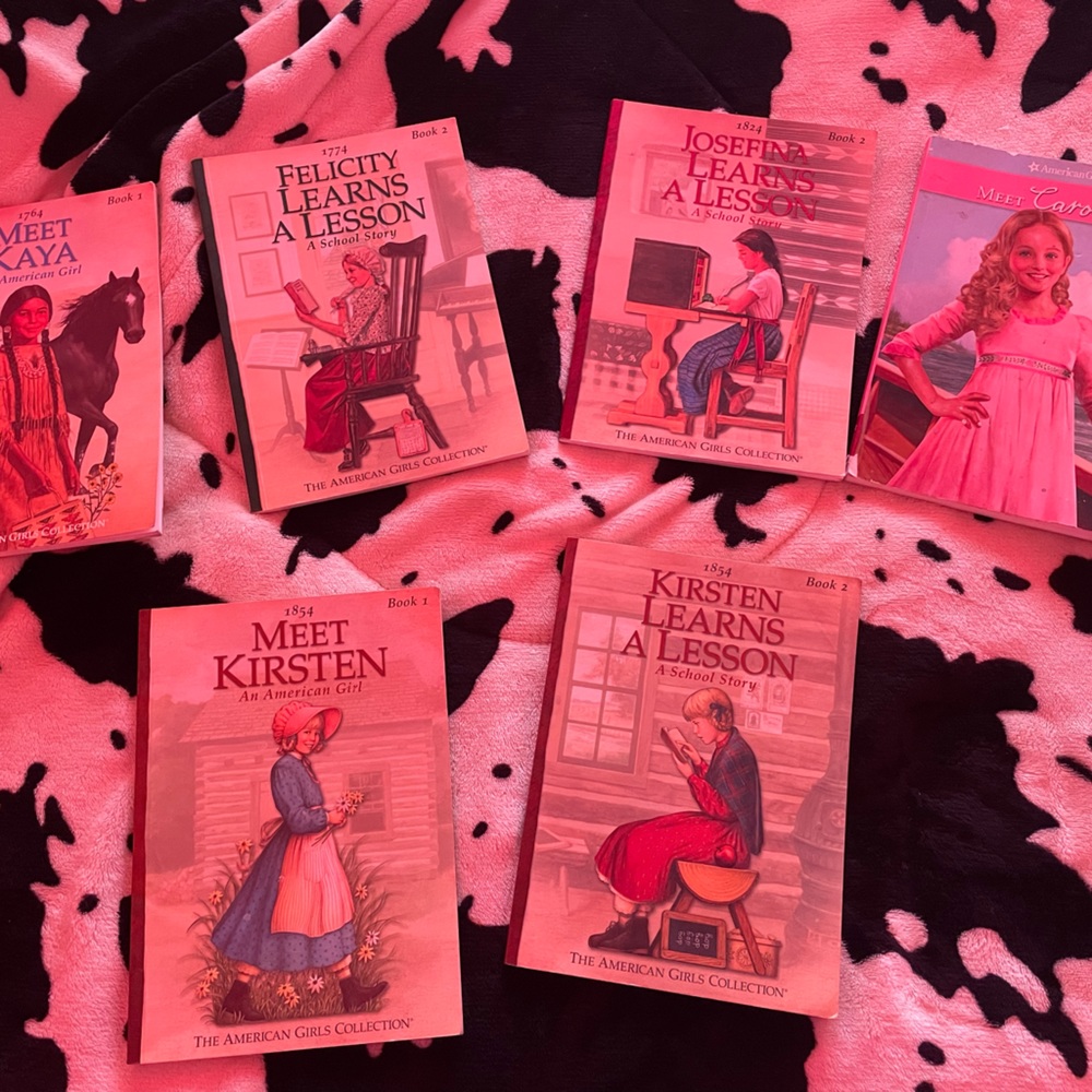 8 American girl doll books in great condition!